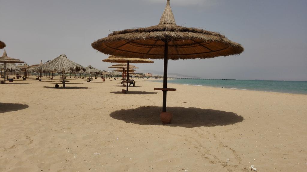 Three-Bedroom Garden Chalet At Marina Wadi Degla For Families Ain Sukhna Quarto foto